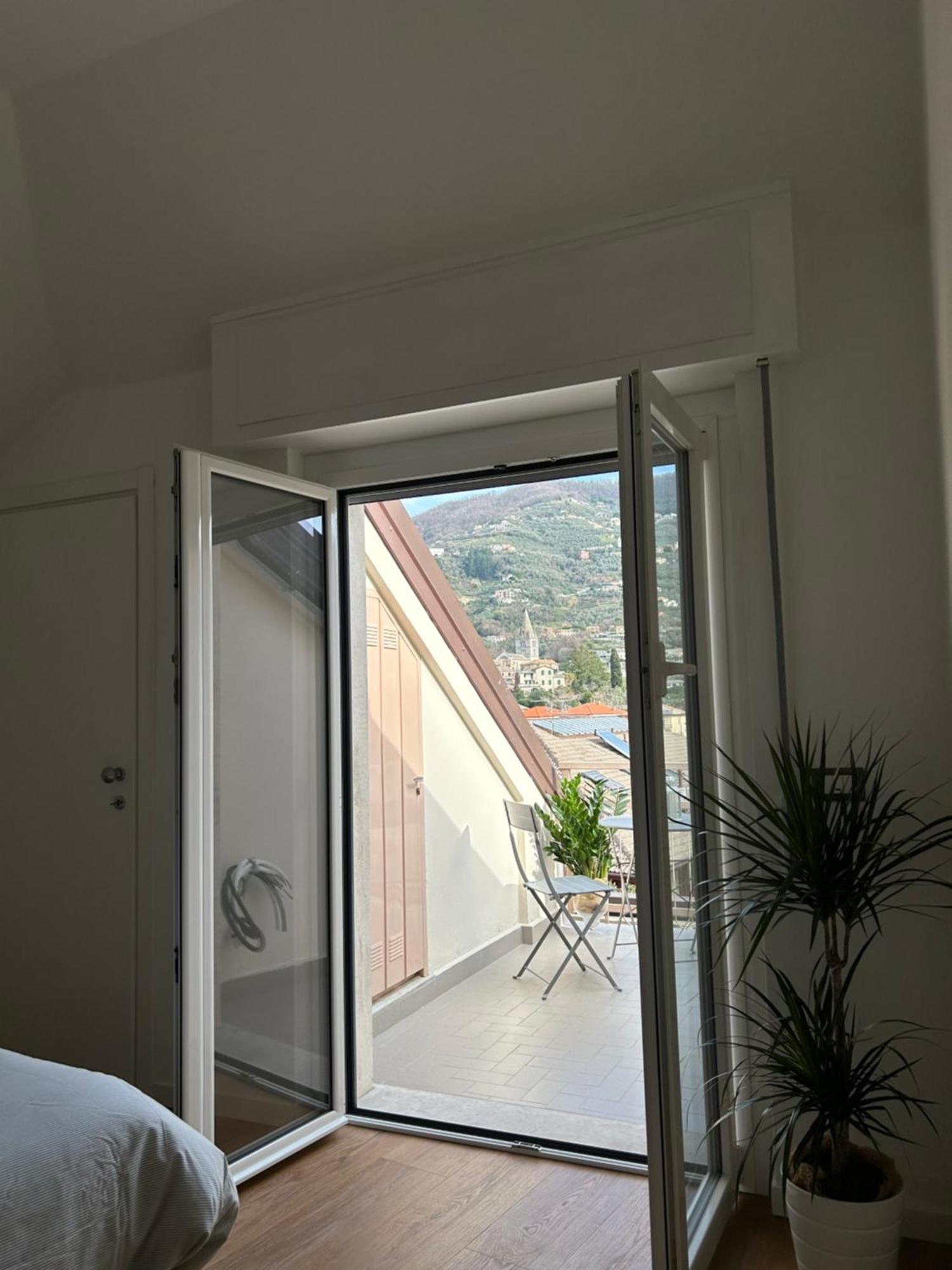 Appartamento La Casa Sul Tetto Cogorno Esterno foto