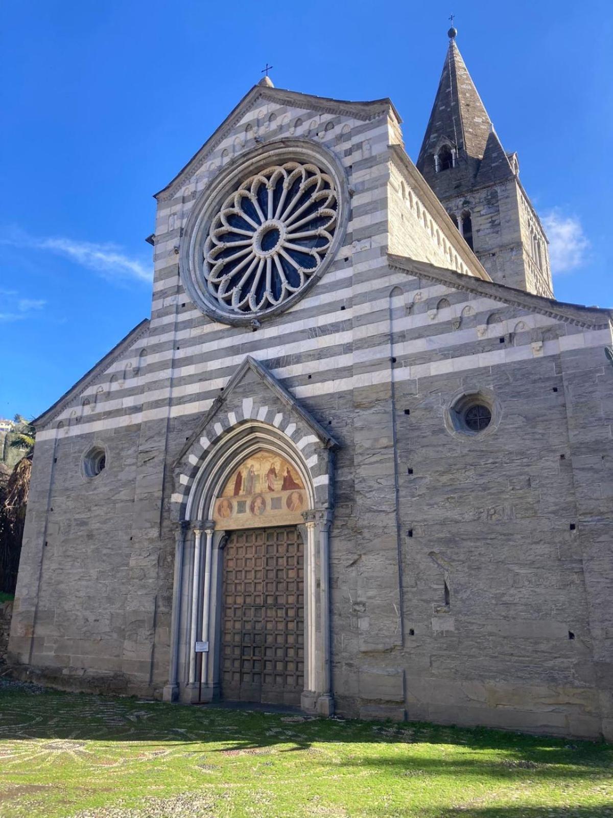 Appartamento La Casa Sul Tetto Cogorno Esterno foto