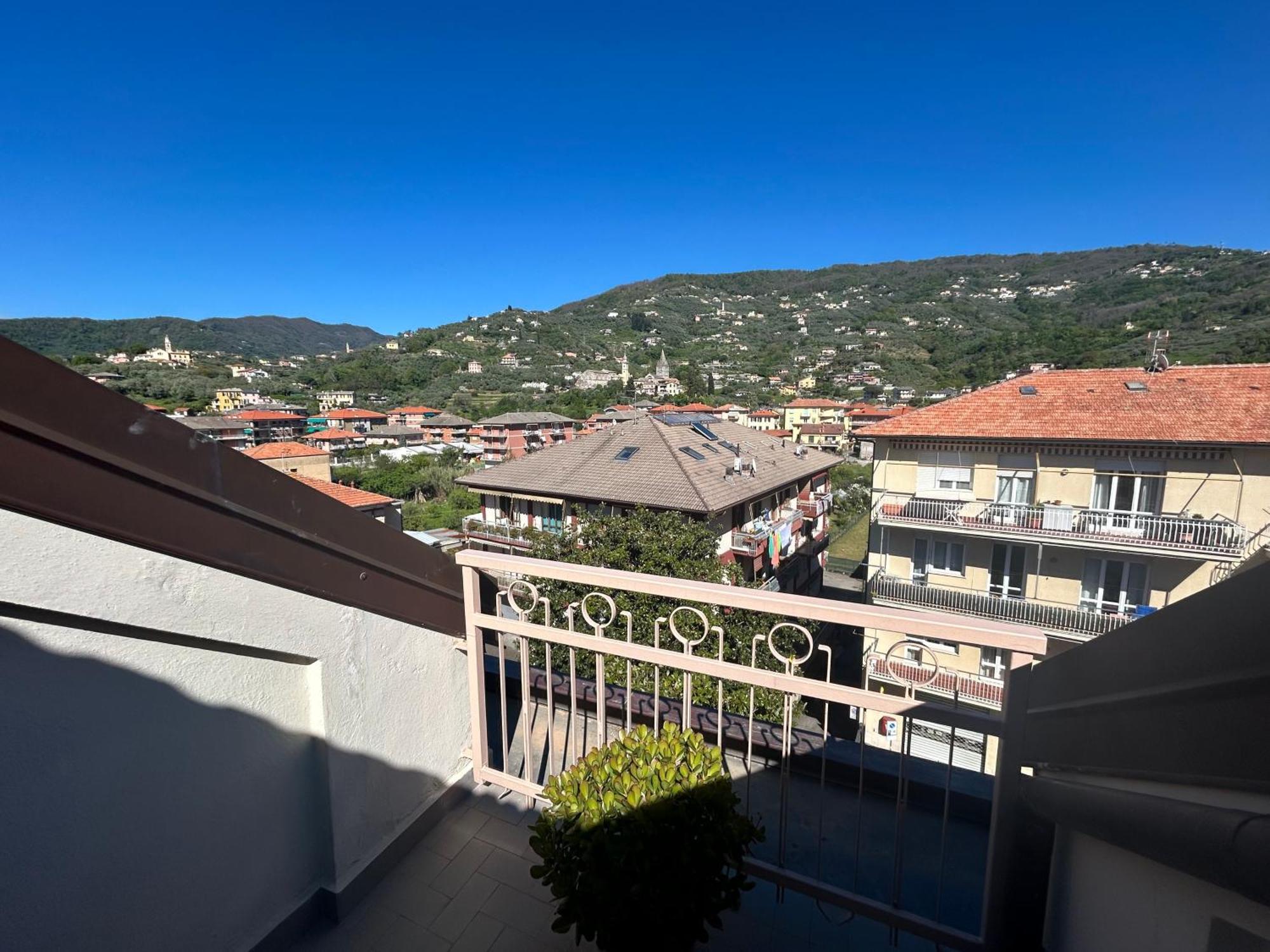 Appartamento La Casa Sul Tetto Cogorno Esterno foto